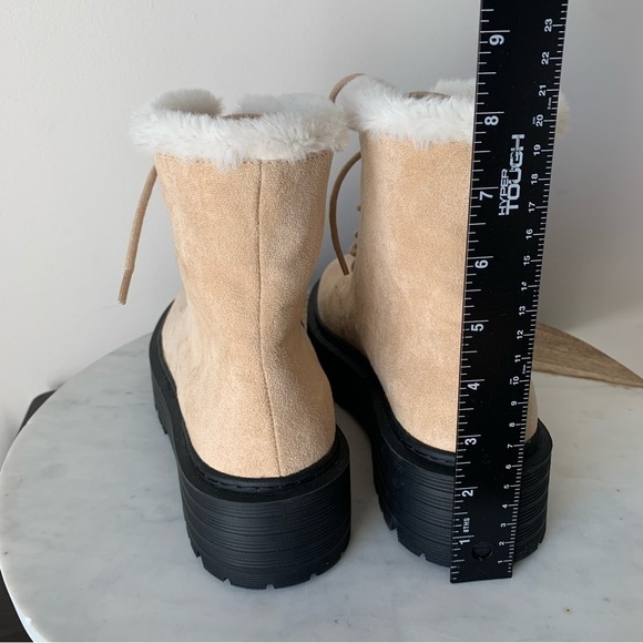 NWT Nasty Gal Faux Suede Faux Fur Trim Ankle Platform Boots 8 - Picture 14 of 15